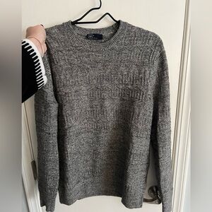 GAP Men's Heather Gray Textured Crewneck Sweater